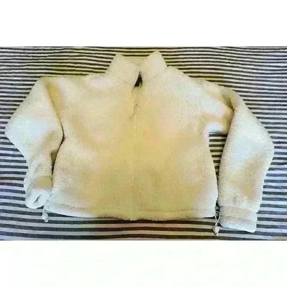 Sweaty Betty white Canyon Fleece Sold Out Size S Msrp$204 cozy, warm, teddy - Picture 4 of 6